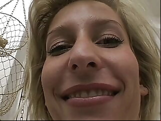 Junge Mutter ist willig junge mutter ist video