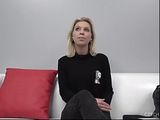cz vendy amateur blonde casting video
